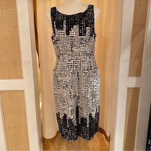 City Inspired sheath dress by We love Vera